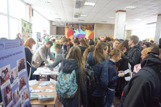 Відбувся масштабний профорієнтаційний захід для старшокласників Кам’янського